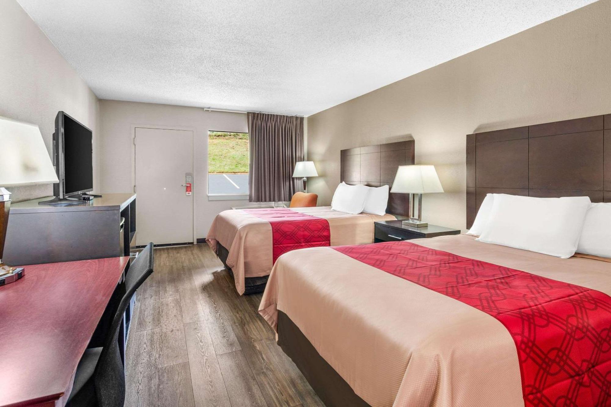 Econo Lodge Lynchburg Exterior photo